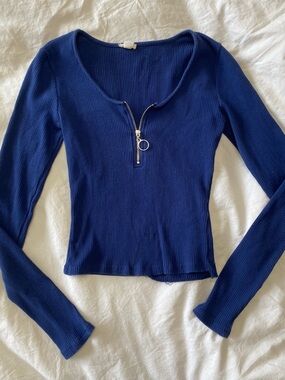 Garage Long-Sleeve Zip-Front Top